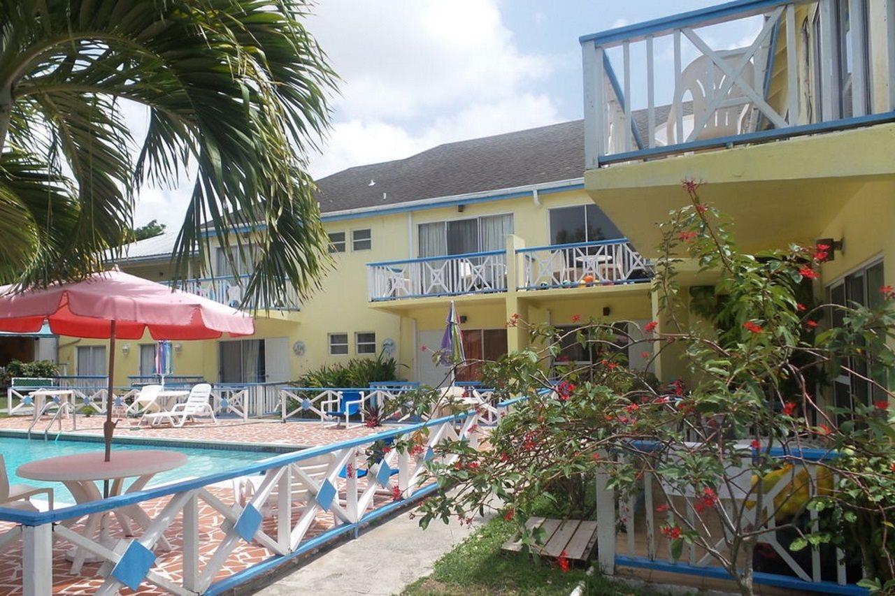 Anchorage Inn Dickenson Bay エクステリア 写真