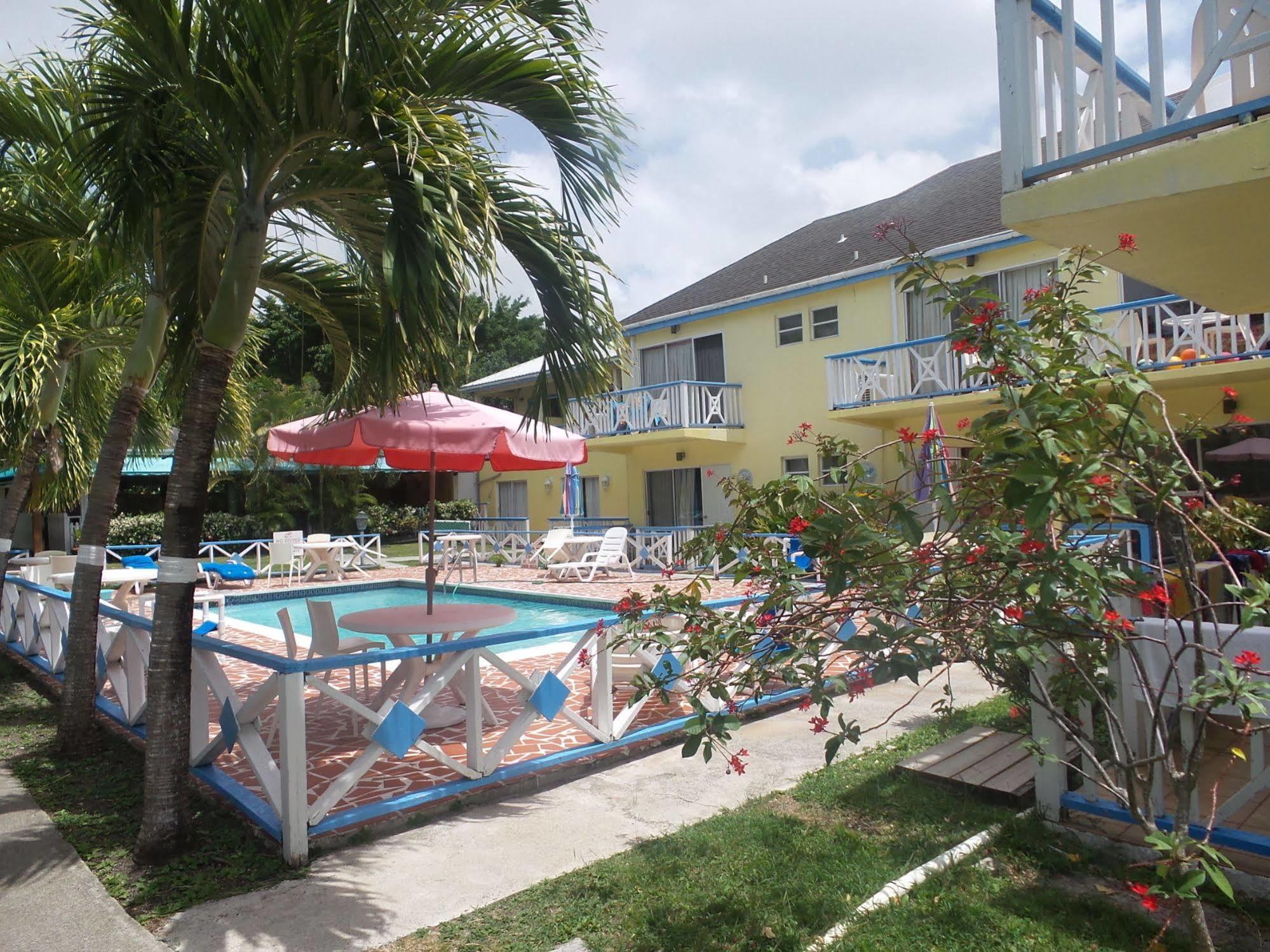 Anchorage Inn Dickenson Bay エクステリア 写真
