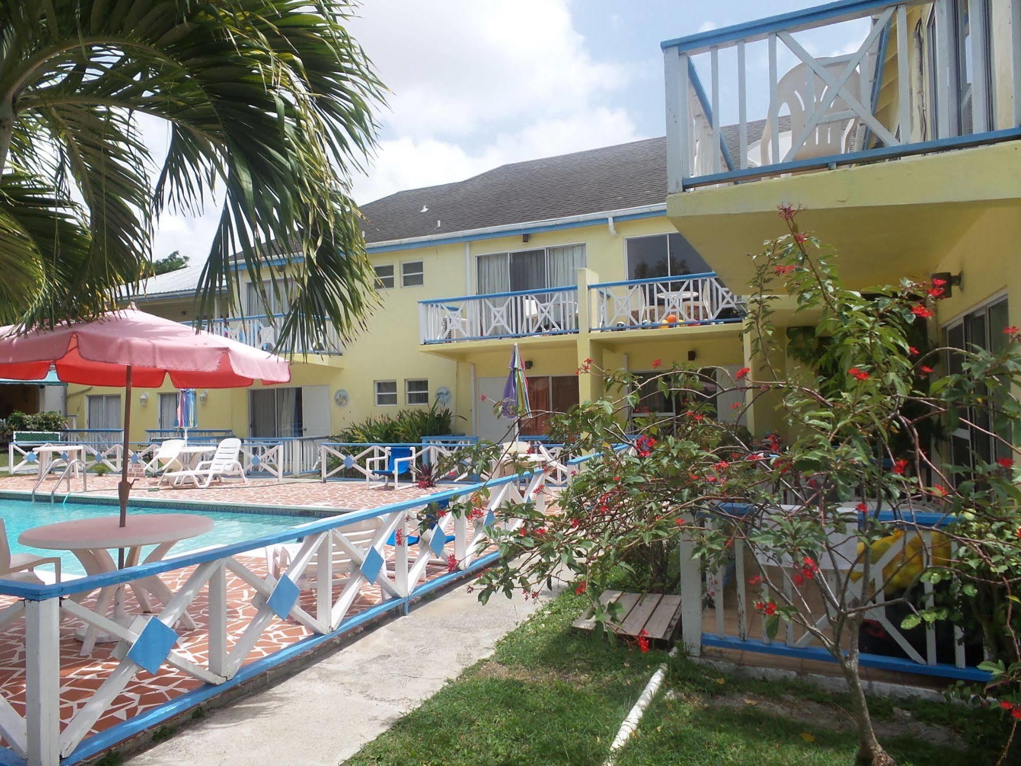 Anchorage Inn Dickenson Bay エクステリア 写真